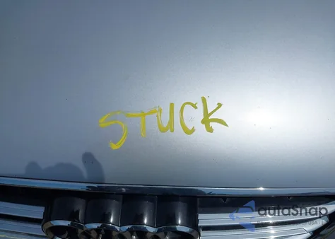 2015 Audi A8 L 4.0T z USA, uszkodzony, nr VIN WAU32AFD2FN038880